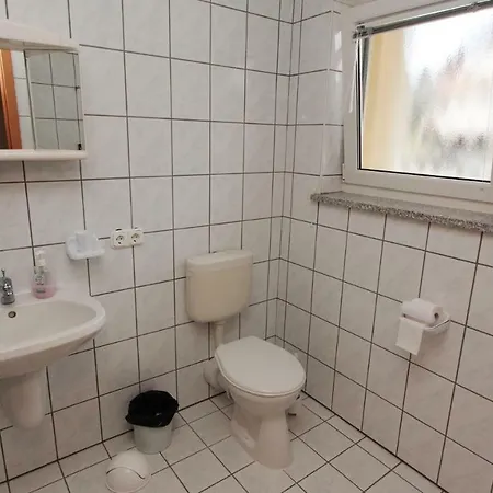 Lena Apartman