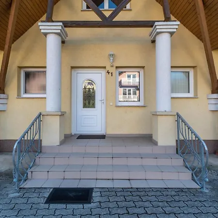 Lena Lejlighed Hévíz