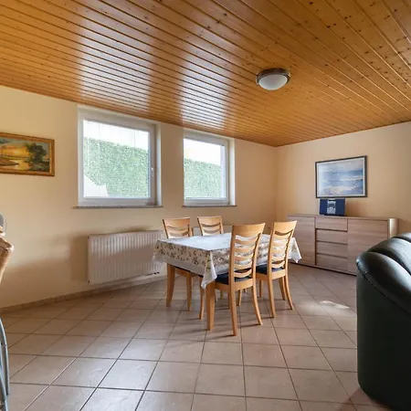Apartman Lena